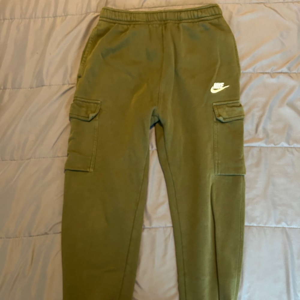 Nike Cargo Sweatpants